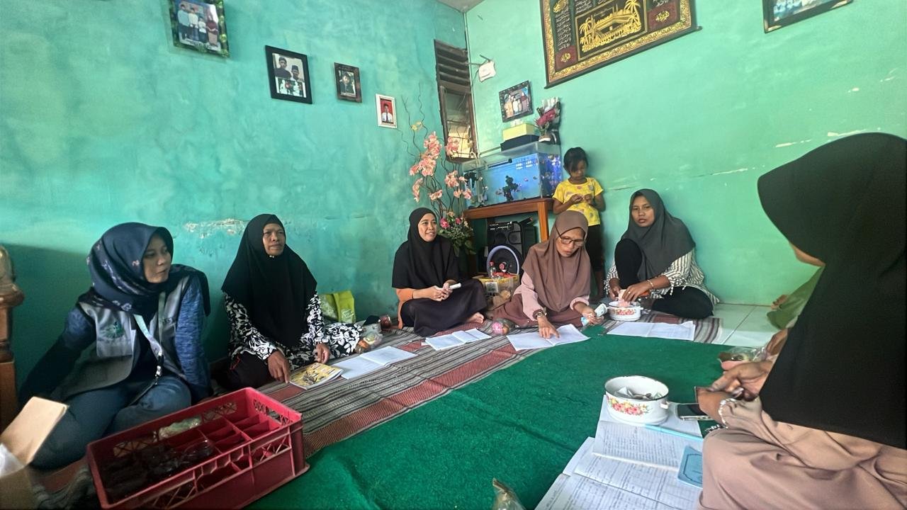 Arisan Ibu-Ibu RT 02 Desa Jatimulyo