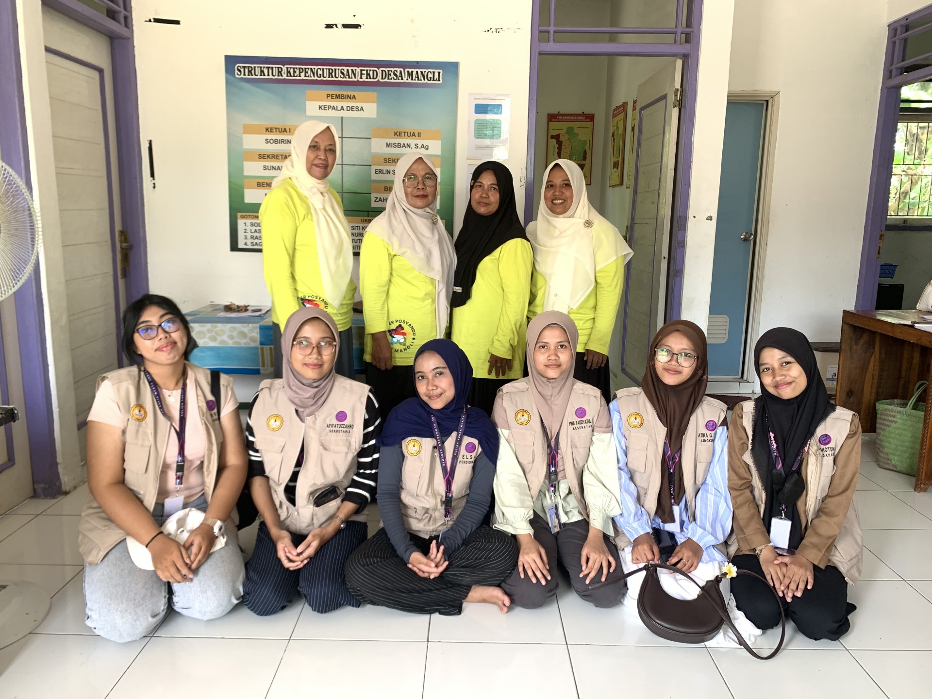 Pendampingan Kegiatan Posyandu Lansia Bersama Kader Desa