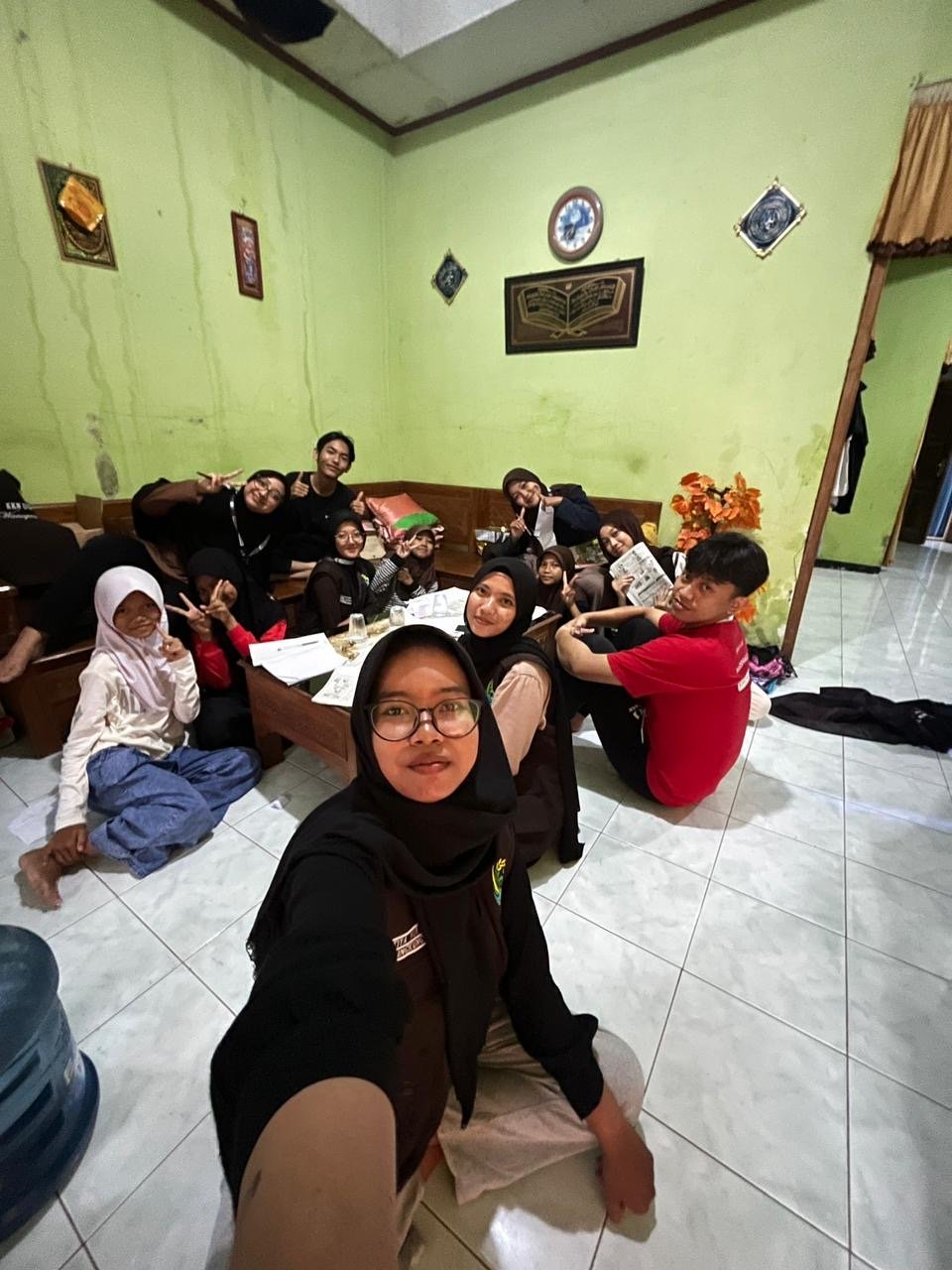 Bimbingan Belajar Bersama Anak SD