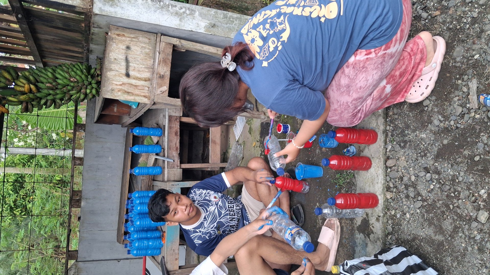 Kegiatan KKN hari keempat di desa Brengkok