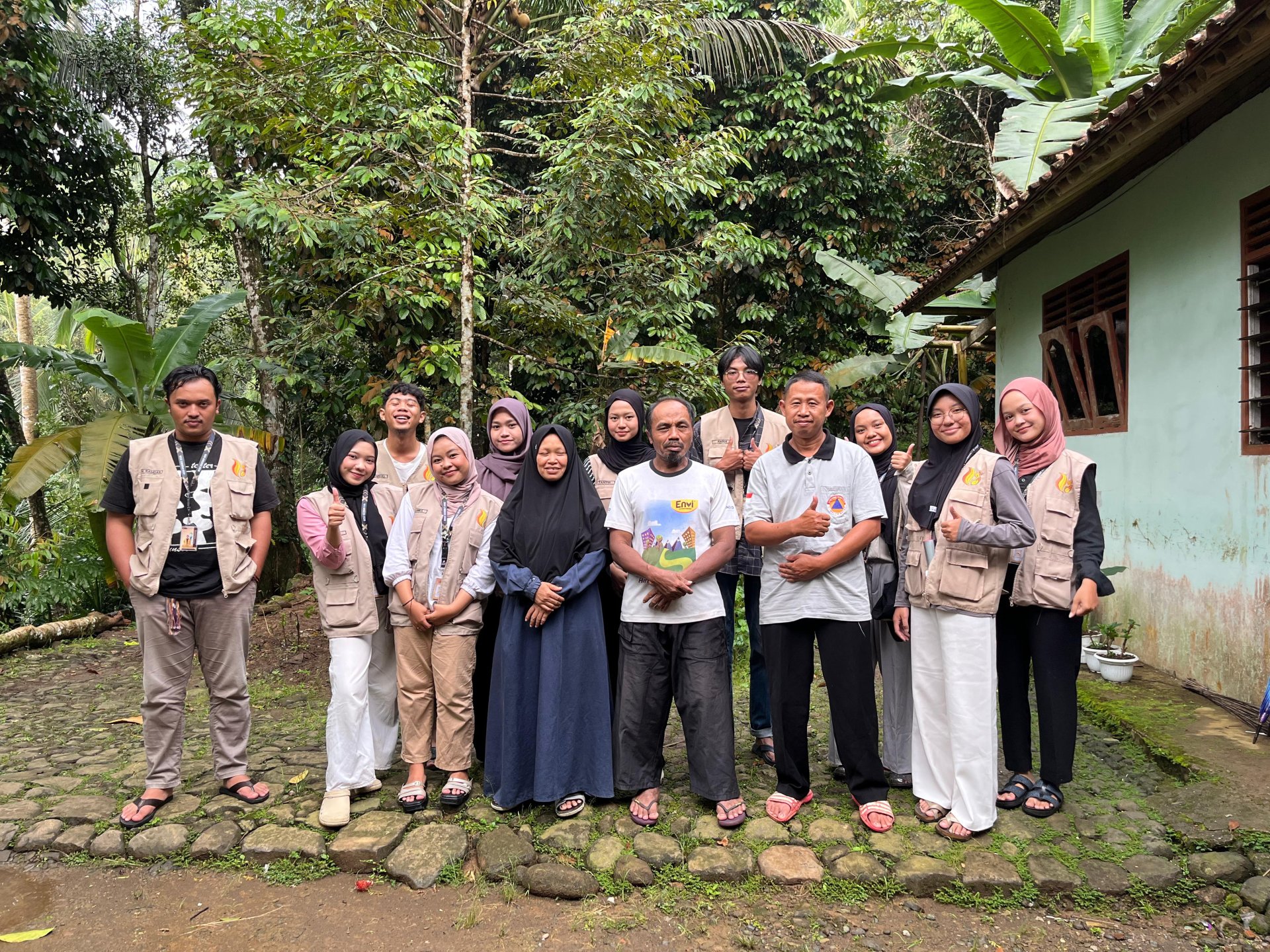 Kunjungan ke kadus 4 dan pendataan UMKM