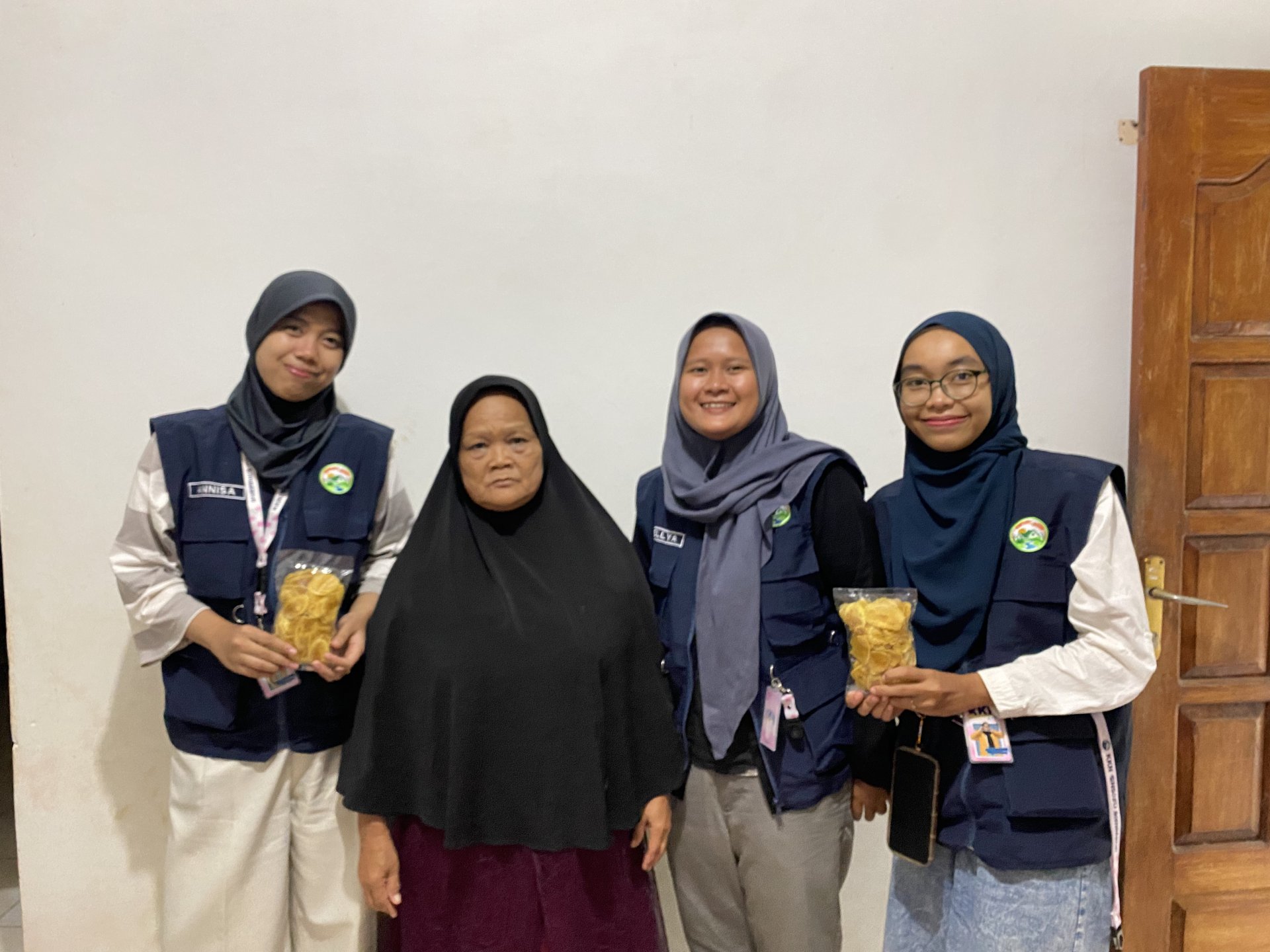 Kunjungan ke UMKM Berkah Usaha Snack