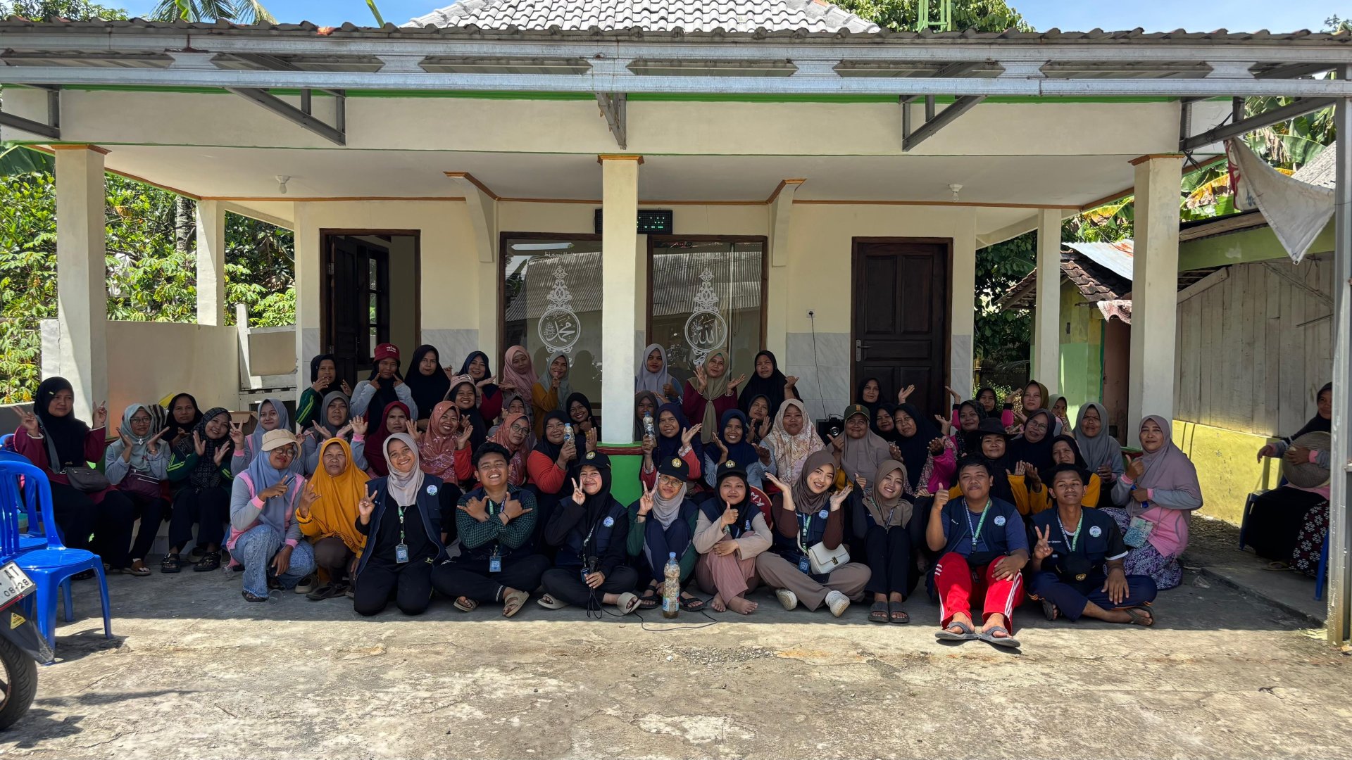 Intensifikasi Pekarangan dan Jalan-jalan sore