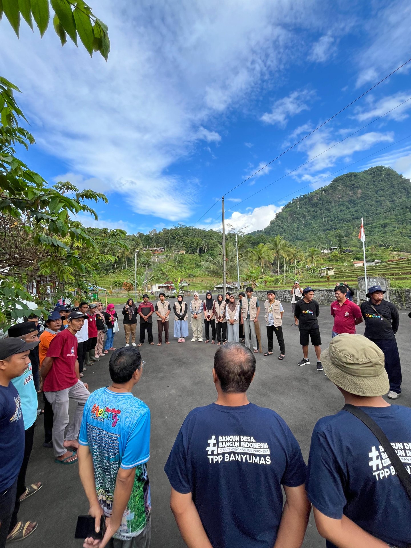 Bersih-bersih Rumah Ibadah