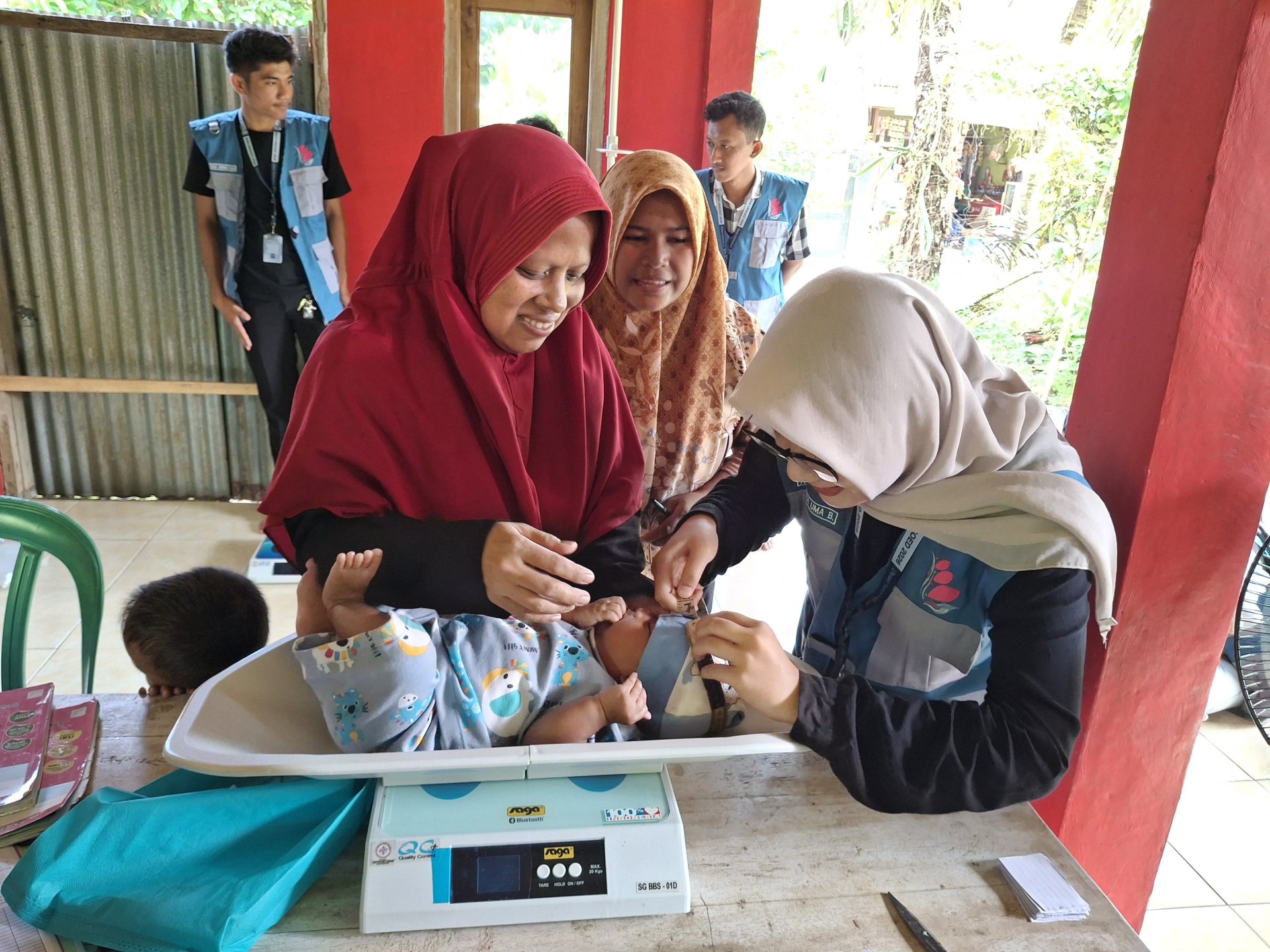 kegiatan posyandu, perkumpulan PKK dan BUMDES