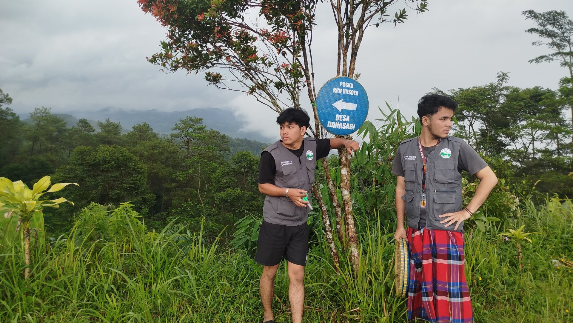 Pemasangan penunjuk arah