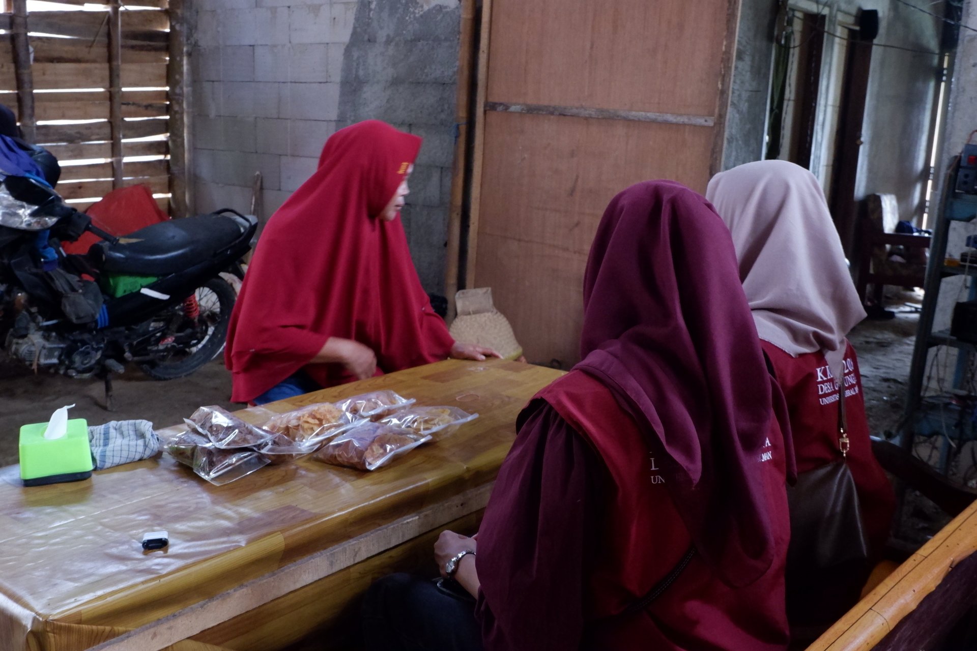 Day 4, KKN Gunung Jaya. Soan ke SD 1 gunung jsys, dan datang ke beberapa UMKM di Gunung Jaya