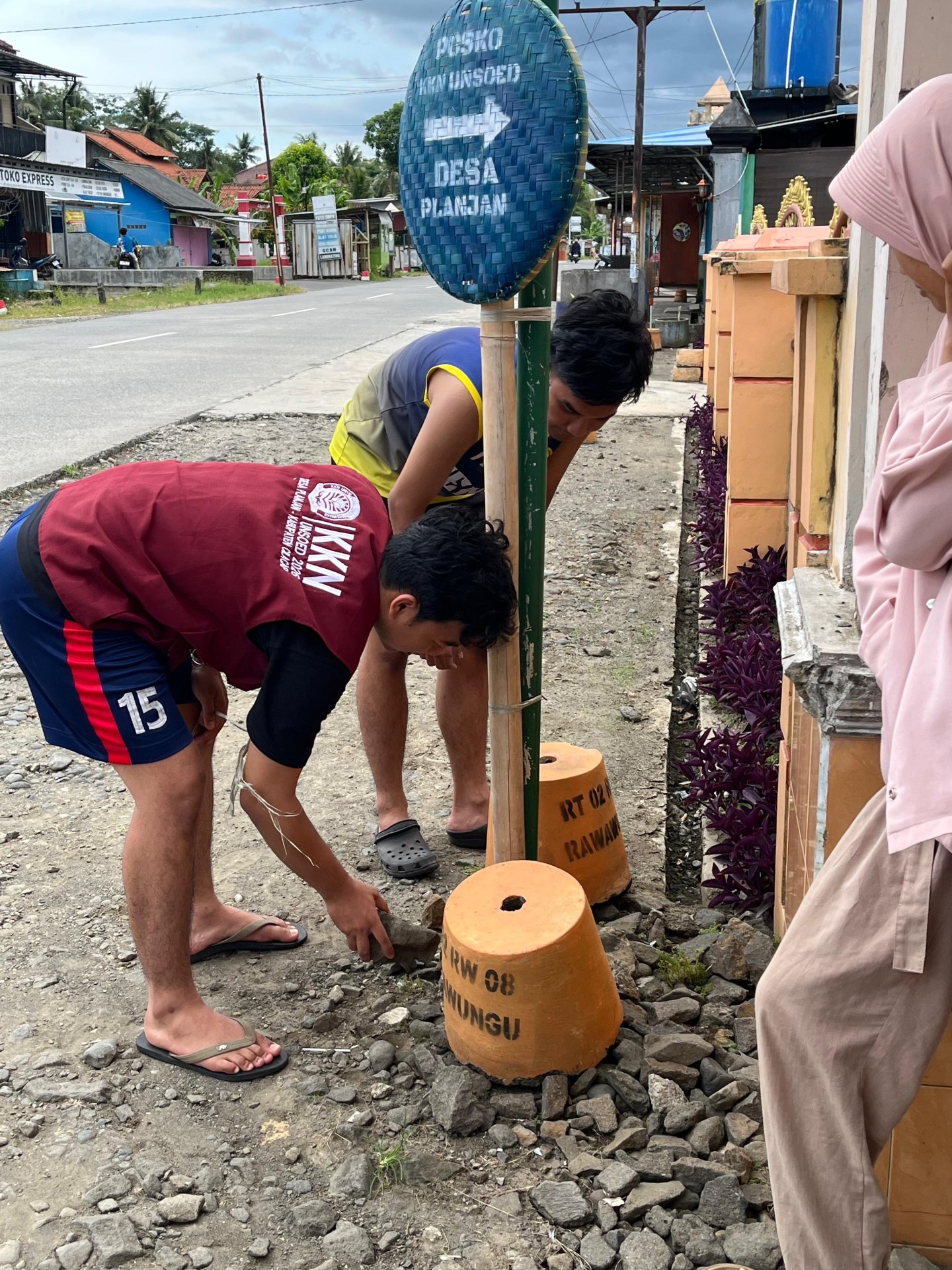 Pemasangan penanda posko