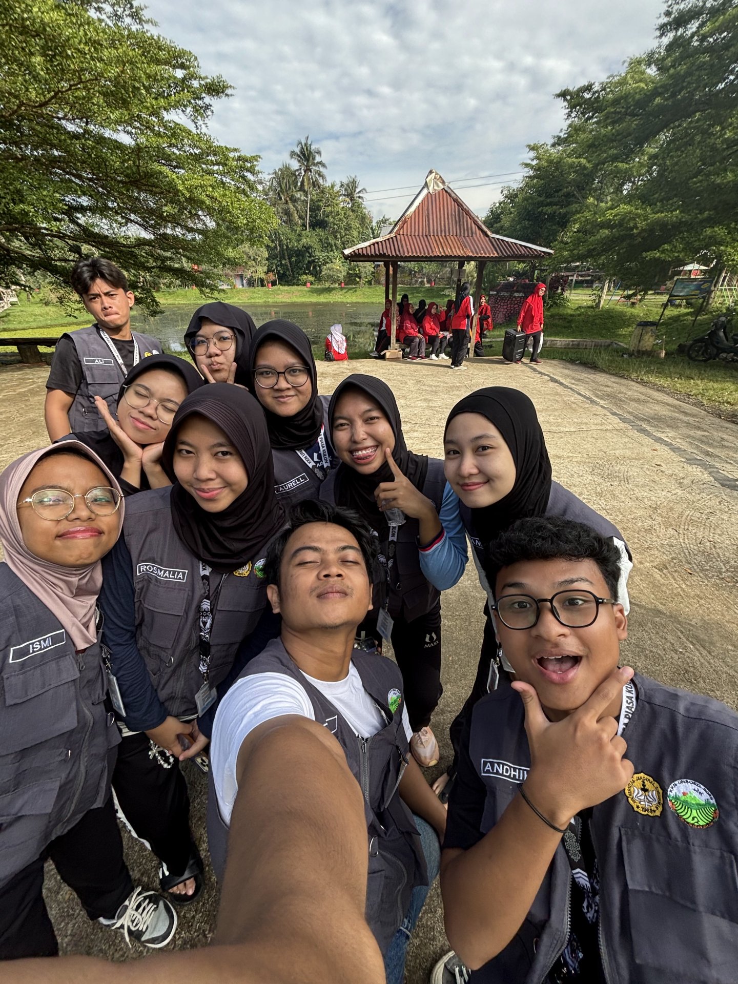 Day 4 KKN | Mengikuti Kegiatan Senam Rutin