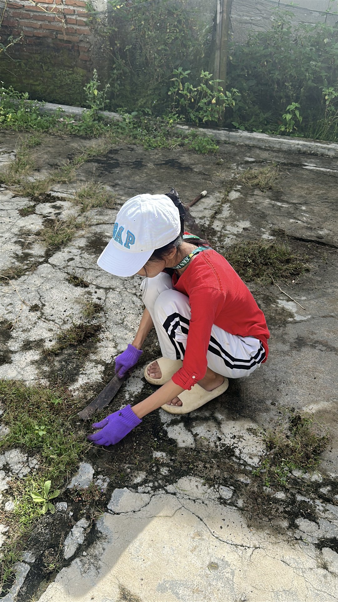 Kerja Bakti Rutin Bersama Warga