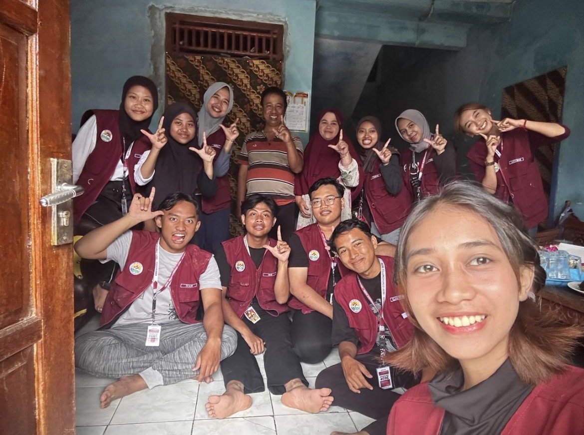 Kunjungan ke Rumah Kepala Dusun II Gunungwuled