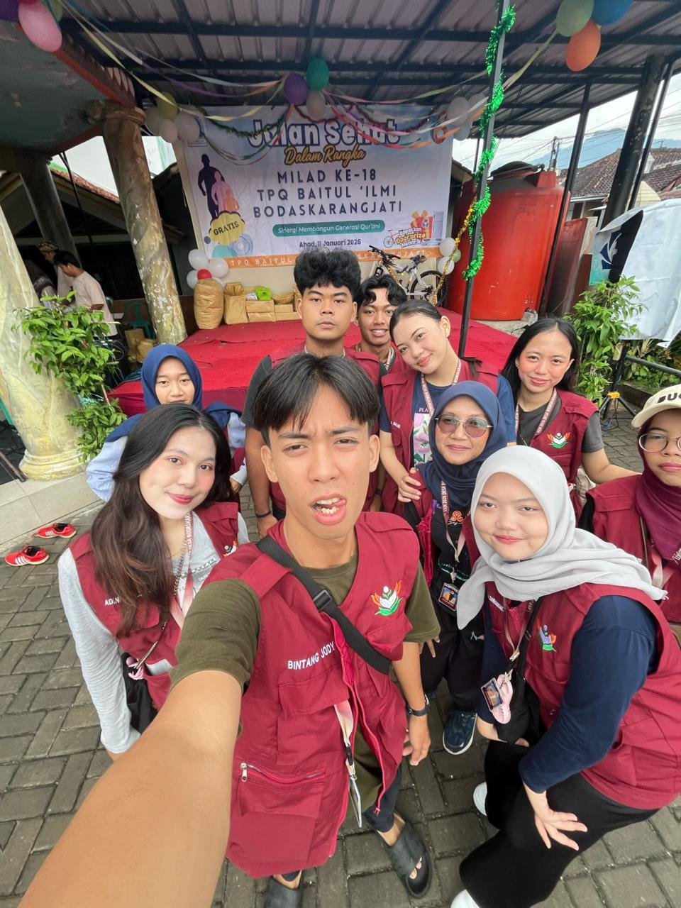 MENGIKUTI JALAN SEHAT DALAM RANGKA MILAD TPQ BAITUL ILMI BODASKARANGJATI