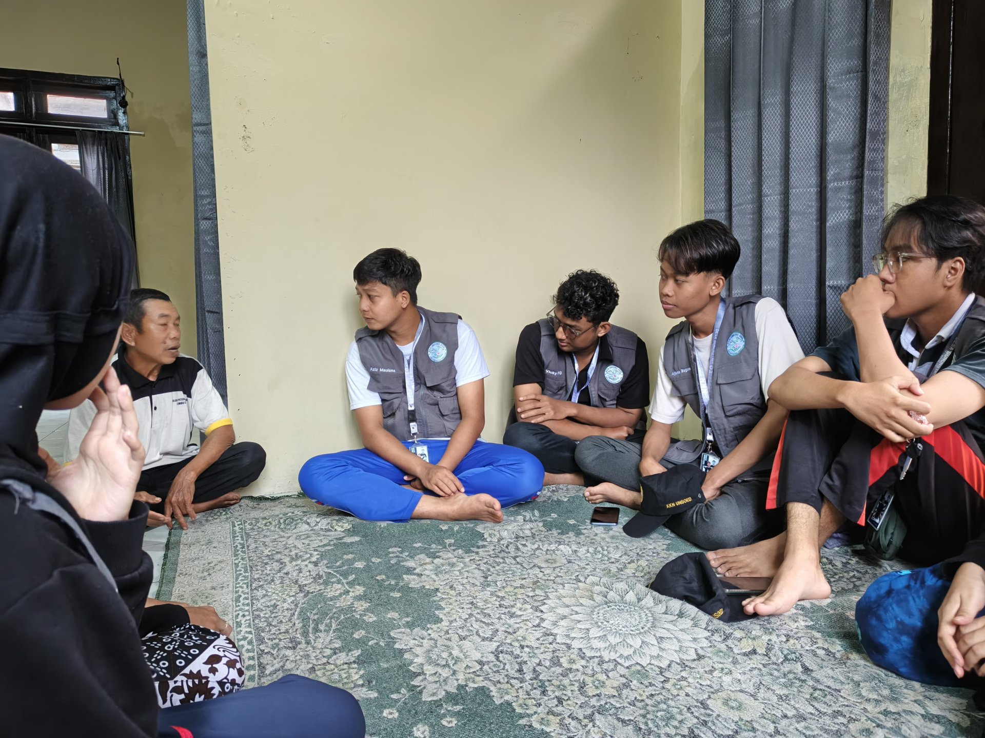 Kunjungan ke rt 11 dan 12 serta rw 4