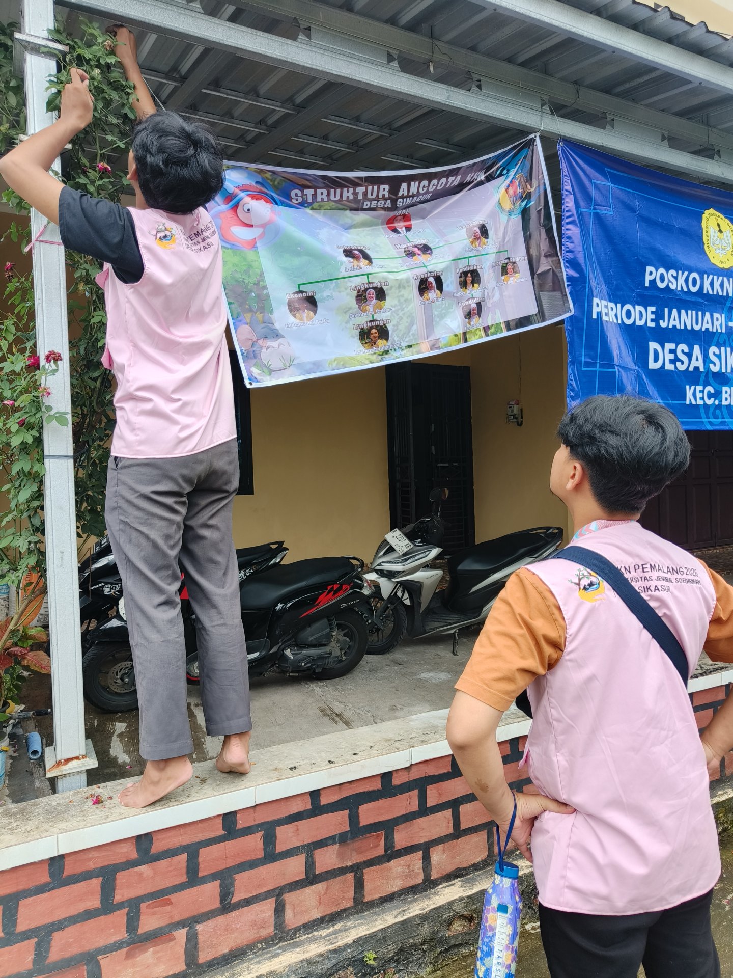 Pemasangan Banner Struktur Anggota
