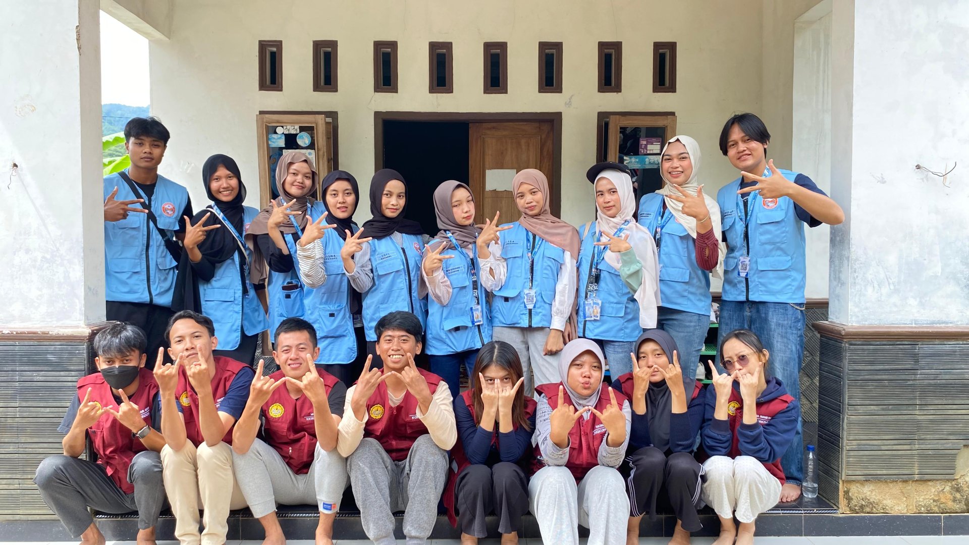 Berkunjung ke desa Kelompok KKN lain