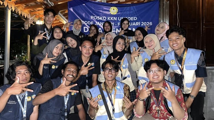 Kunjungan ke Posko KKN Menganti