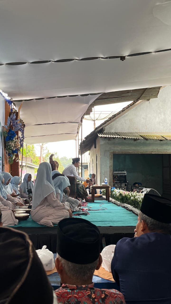 Kunjungan ke Masjid Sikapat