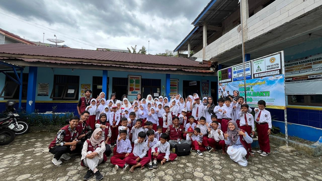 Sosialisasi bahaya bullying