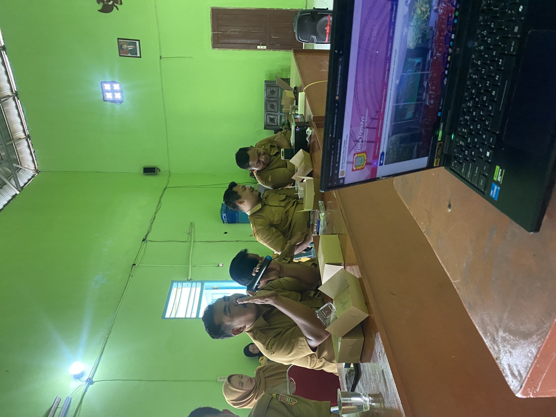 Pemaparan Program Kerja di hadapan perangkat desa