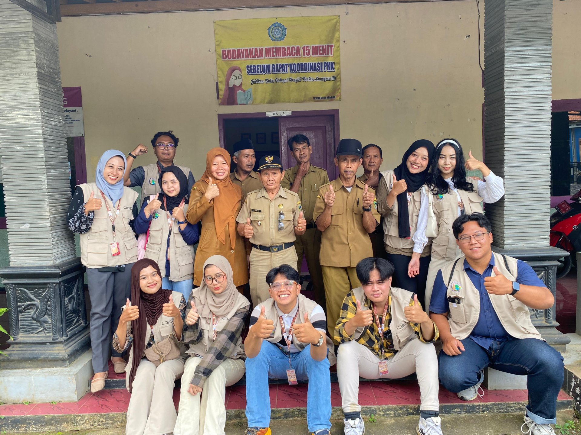 Pertemuan dengan perangkat desa, desa klinting