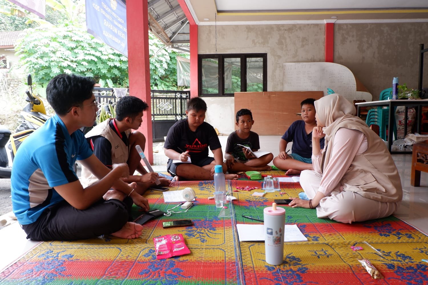 Hari 6 - Pelaksanaan Program Kerja Rumah Belajar Divisi Pendidikan (Hari Pertama)