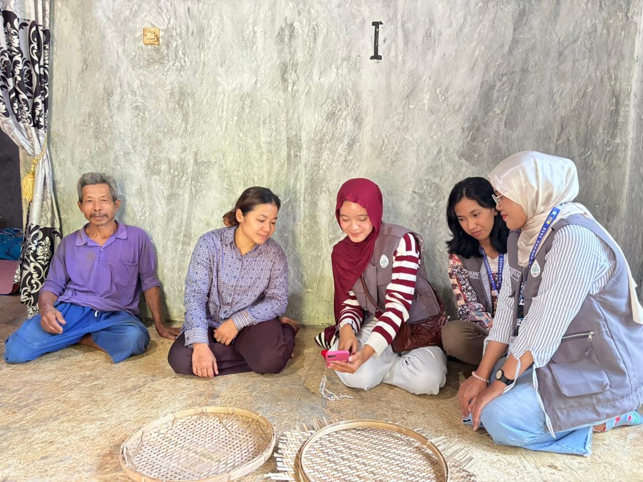 DAY 6 KEGIATAN KKN DESA EROREJO