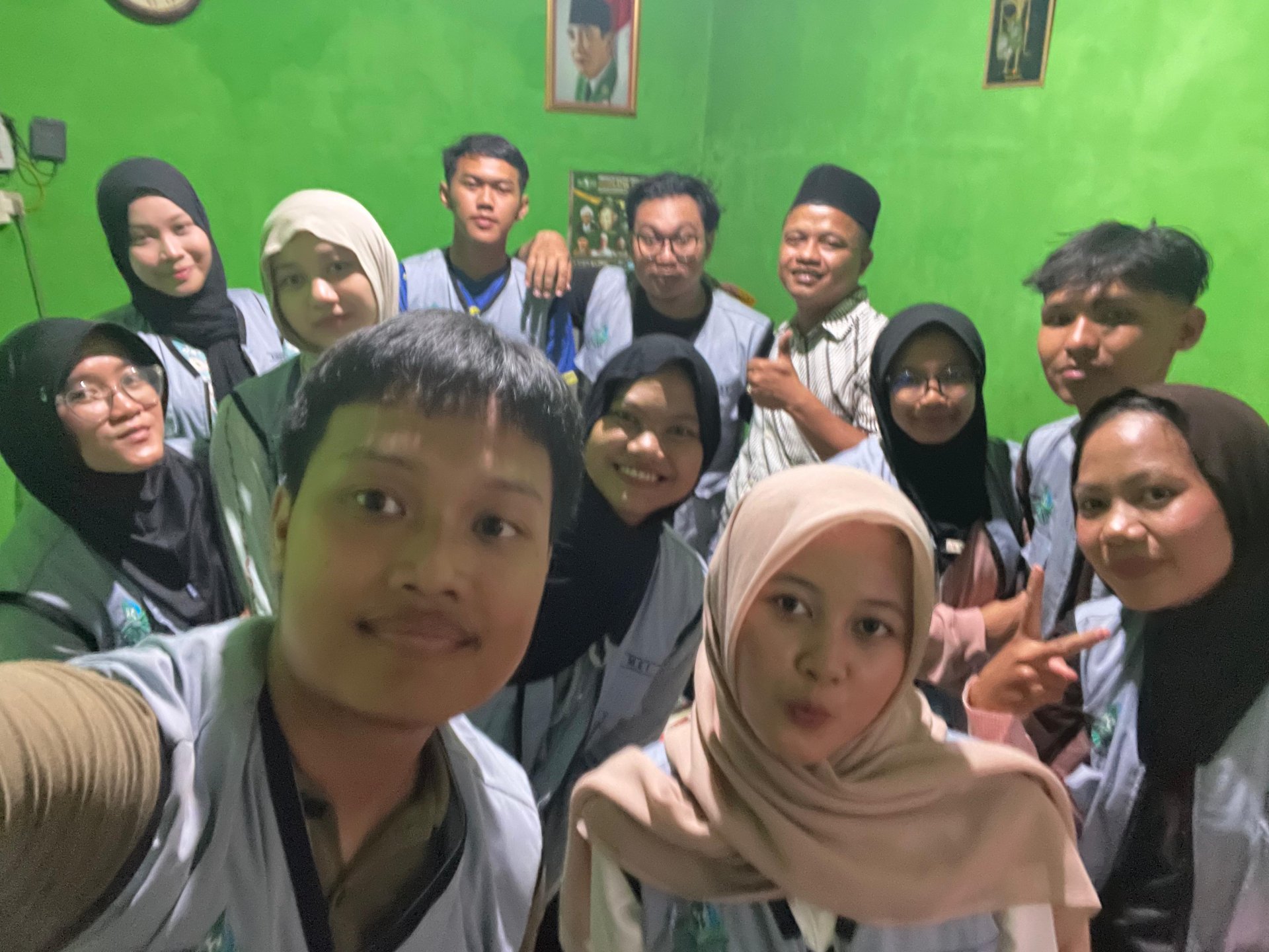 Kunjungan ke rumah Pak Kadus