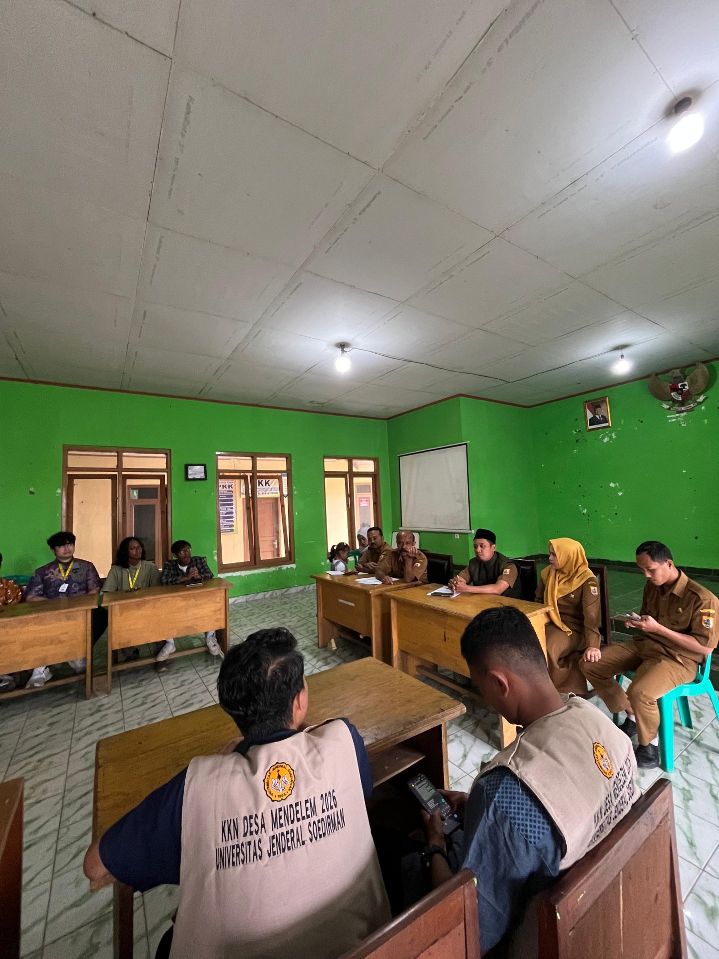 Hari ketujuh. Apel pagi dan evaluasi KKN