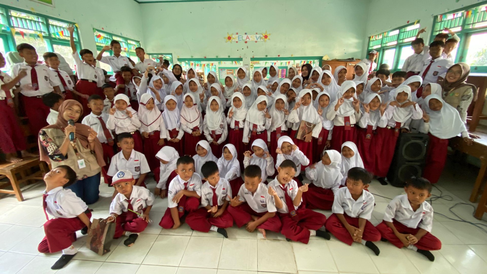 Day 6 - Melakukan sosialisasi PHBS dan mengajar BTQ