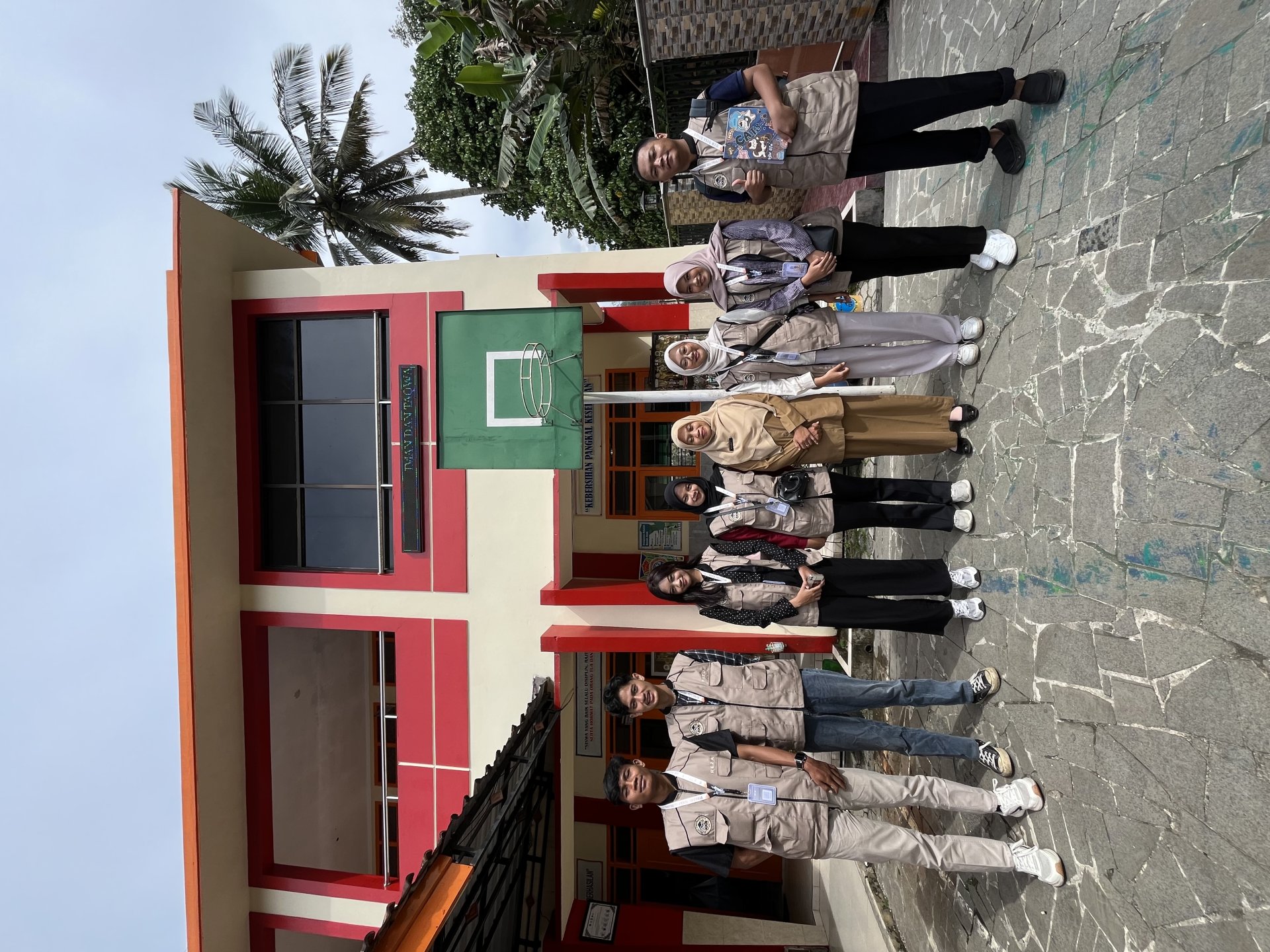 Kunjungan SD/SMP Baseh