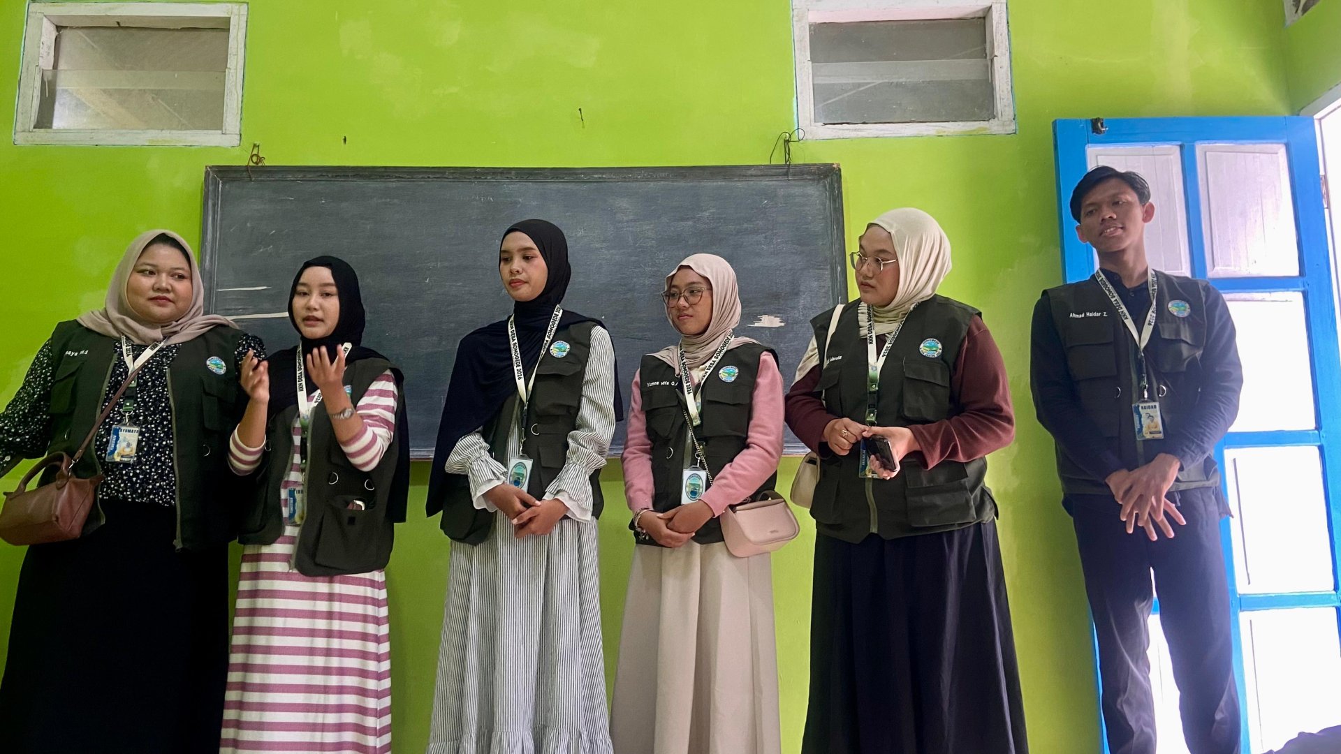 Koordinasi Program Kerja Bidang Ekonomi, Pemerintahan Desa, dan Pendidikan serta Pelaksanaan Bimbingan Belajar