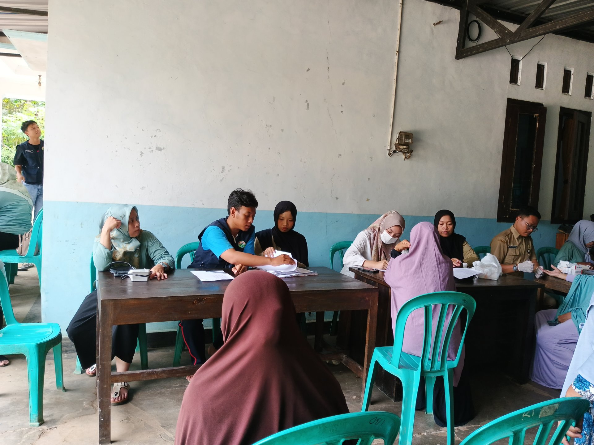 Hari ke 6 - Berpartisipasi dalam Pendampingan Posyandu Lansia RW 1 Somakaton