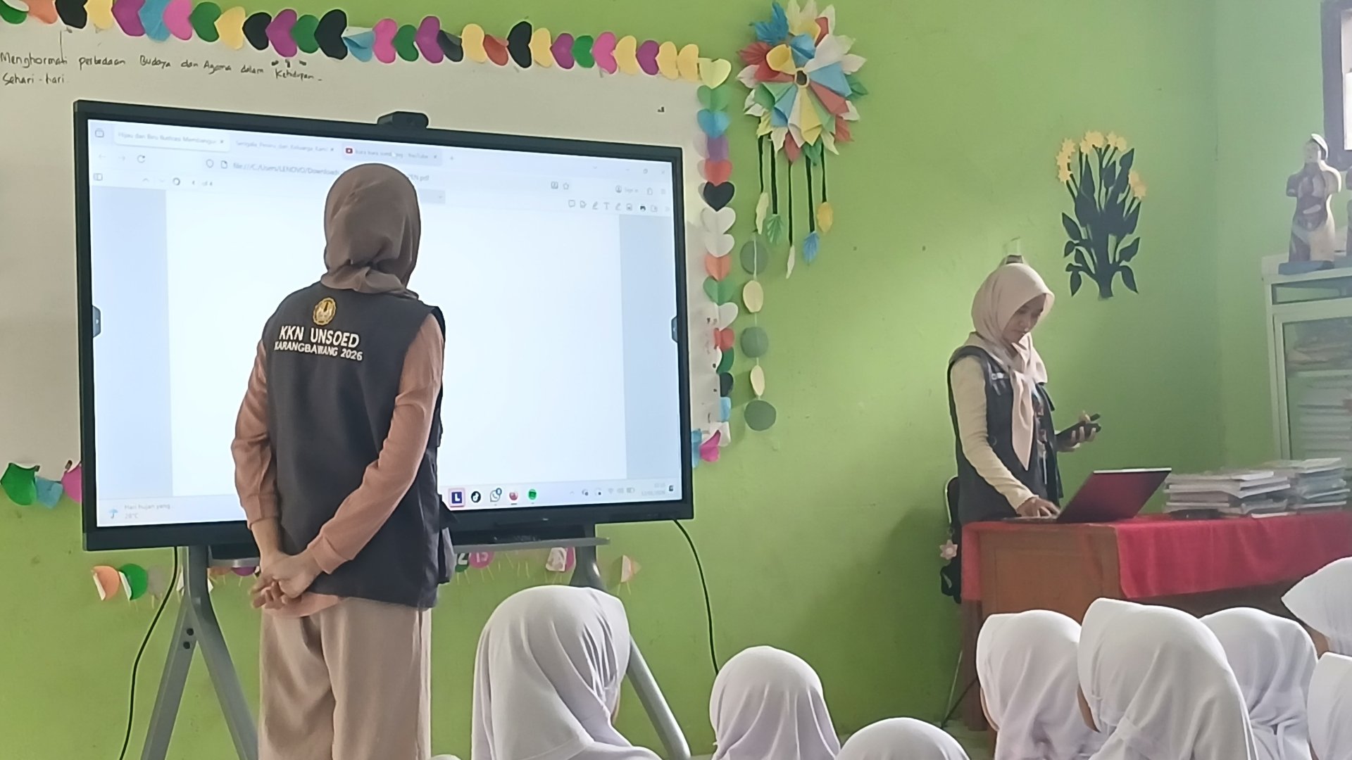 Imajinasi Beraksara: Pengenalan Cerpen Kelas 4, 5 dan 6