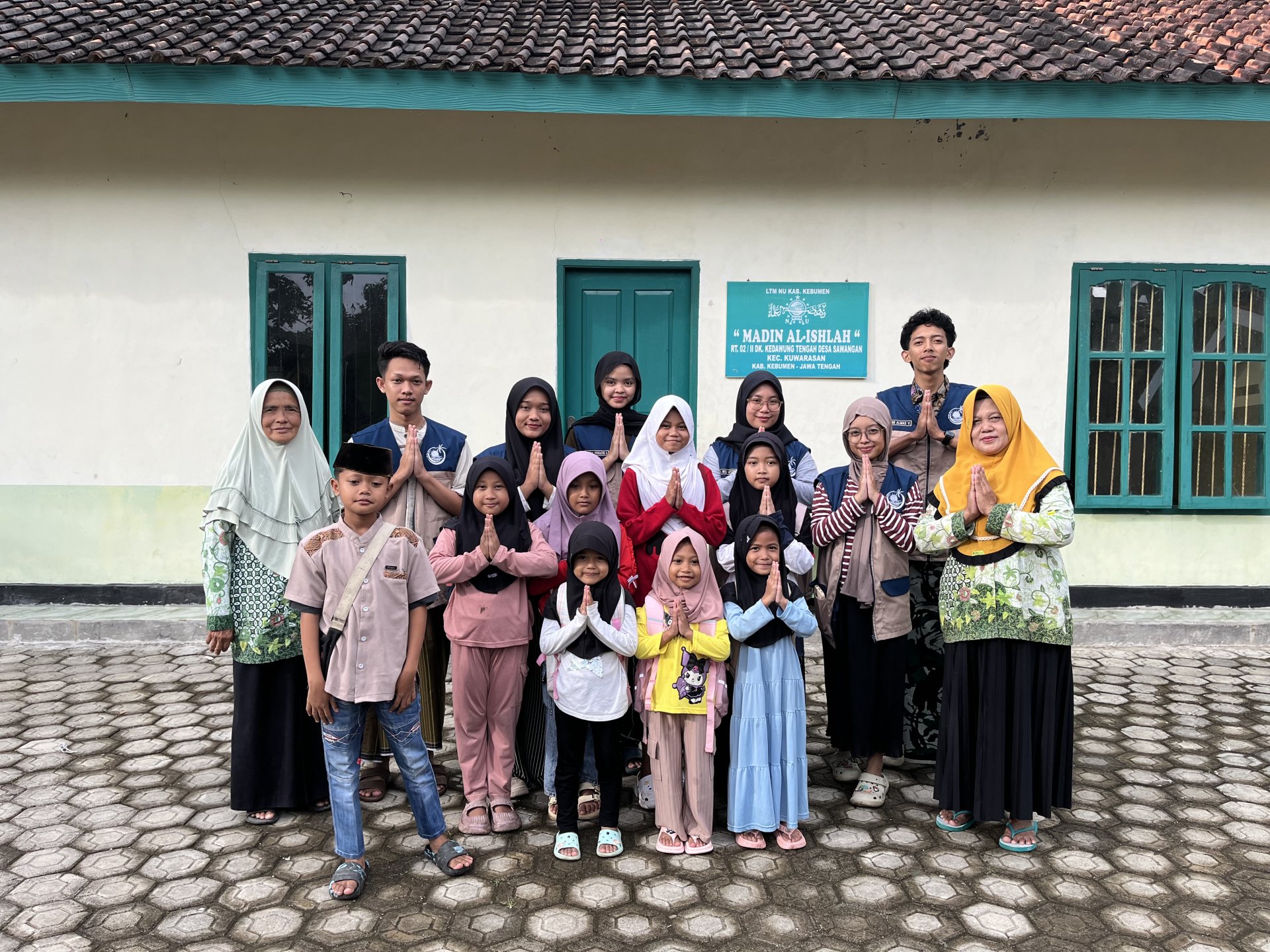 Mengajar Madin Dusun 2