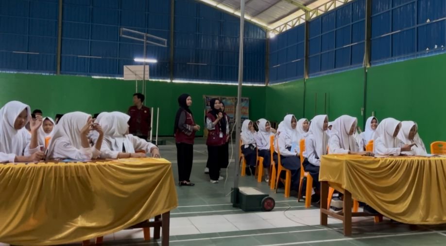 Edukasi Remaja Berisiko