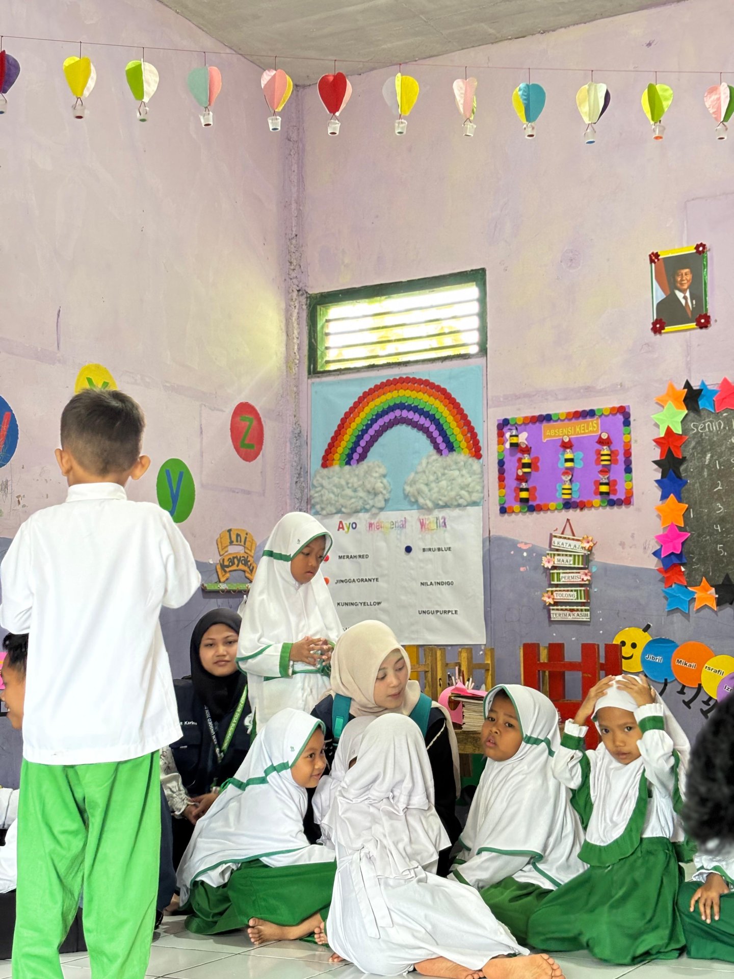 Apel pagi,Berkegiatan di RA,Bersodialidasi kepada masyarakat