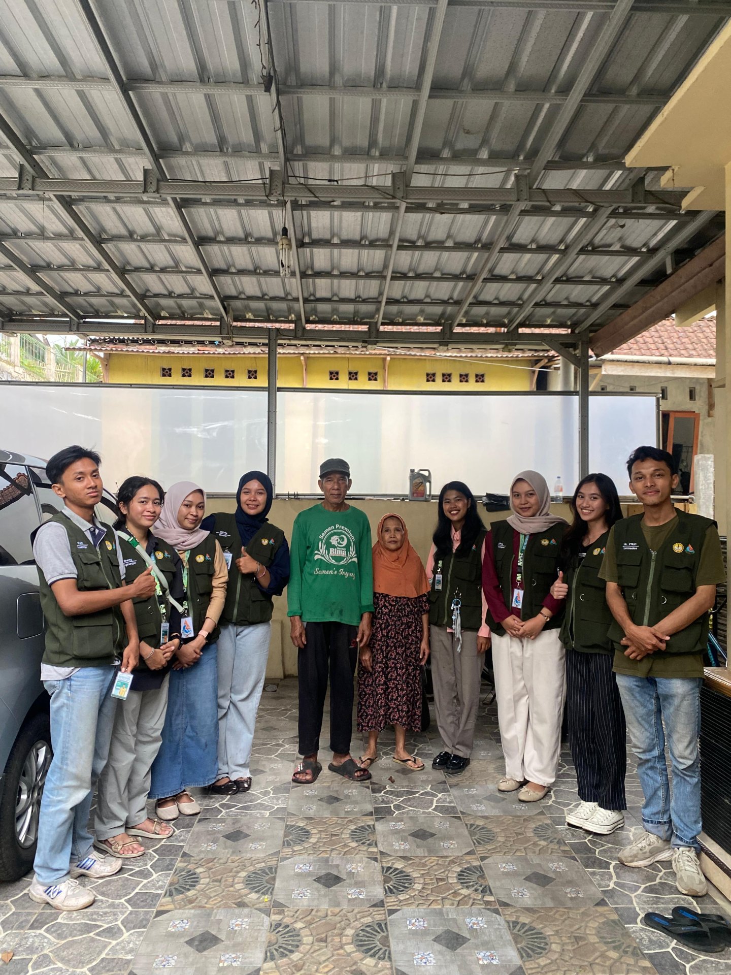 berkunjung ke pembuatan jenang bumbung