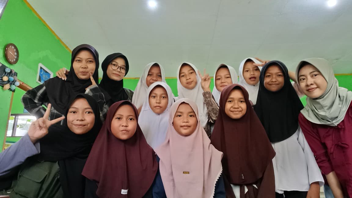 Hari 7.8  (Sinergi Kegiatan Mahasiswa Bersama Instansi Pendidikan dan Masyarakat Desa Kemranggon)