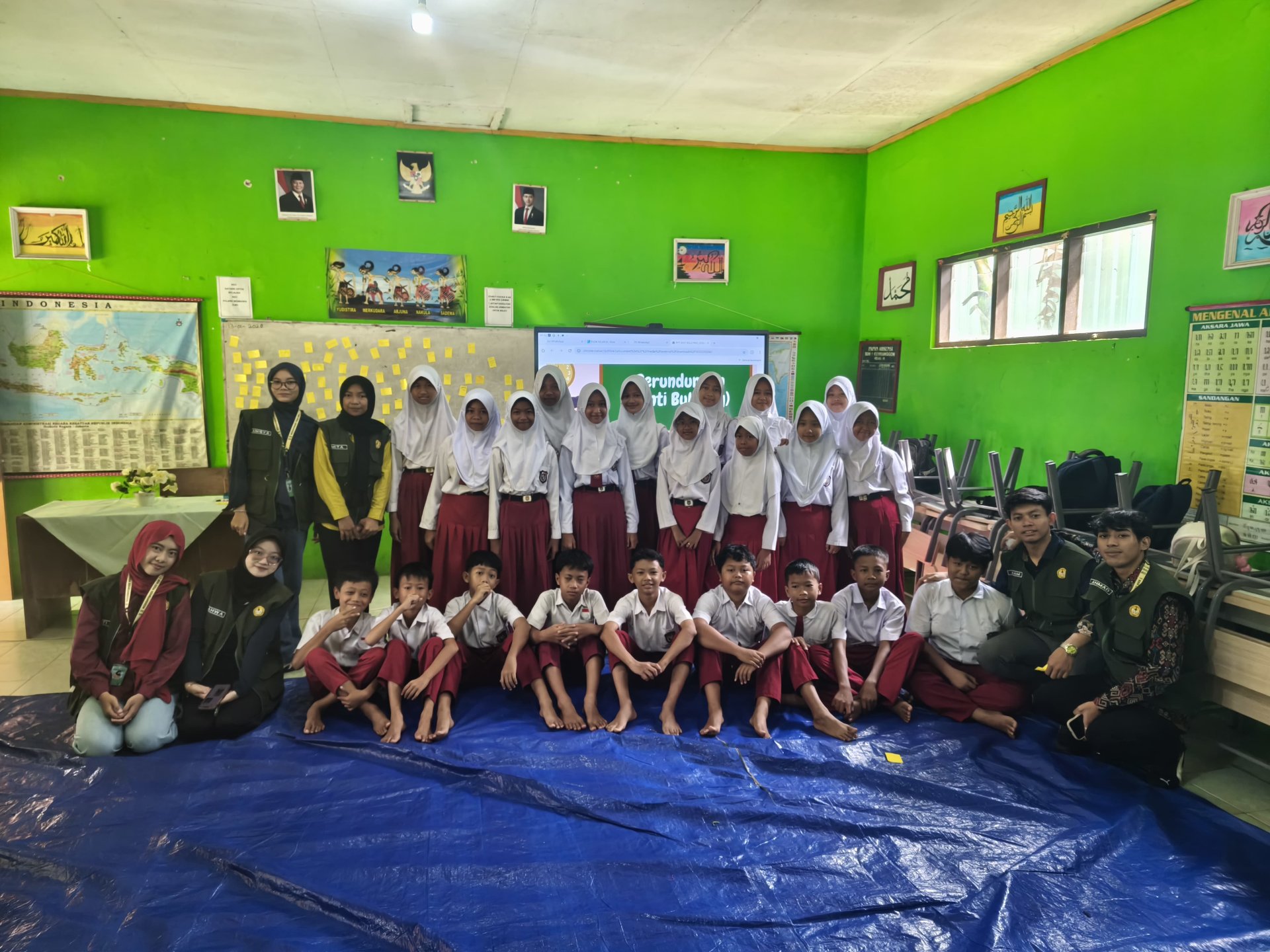 Hari 7.8  (Sinergi Kegiatan Mahasiswa Bersama Instansi Pendidikan dan Masyarakat Desa Kemranggon)