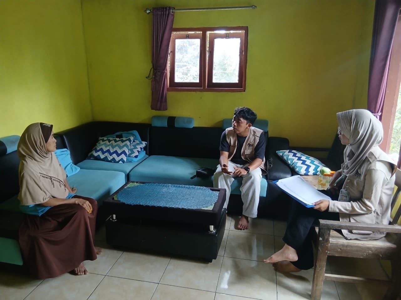 Survay Lokasi Tanah Bergerak dan Tanah Longsor serta Pendataan Rumah Warga di Desa Melung