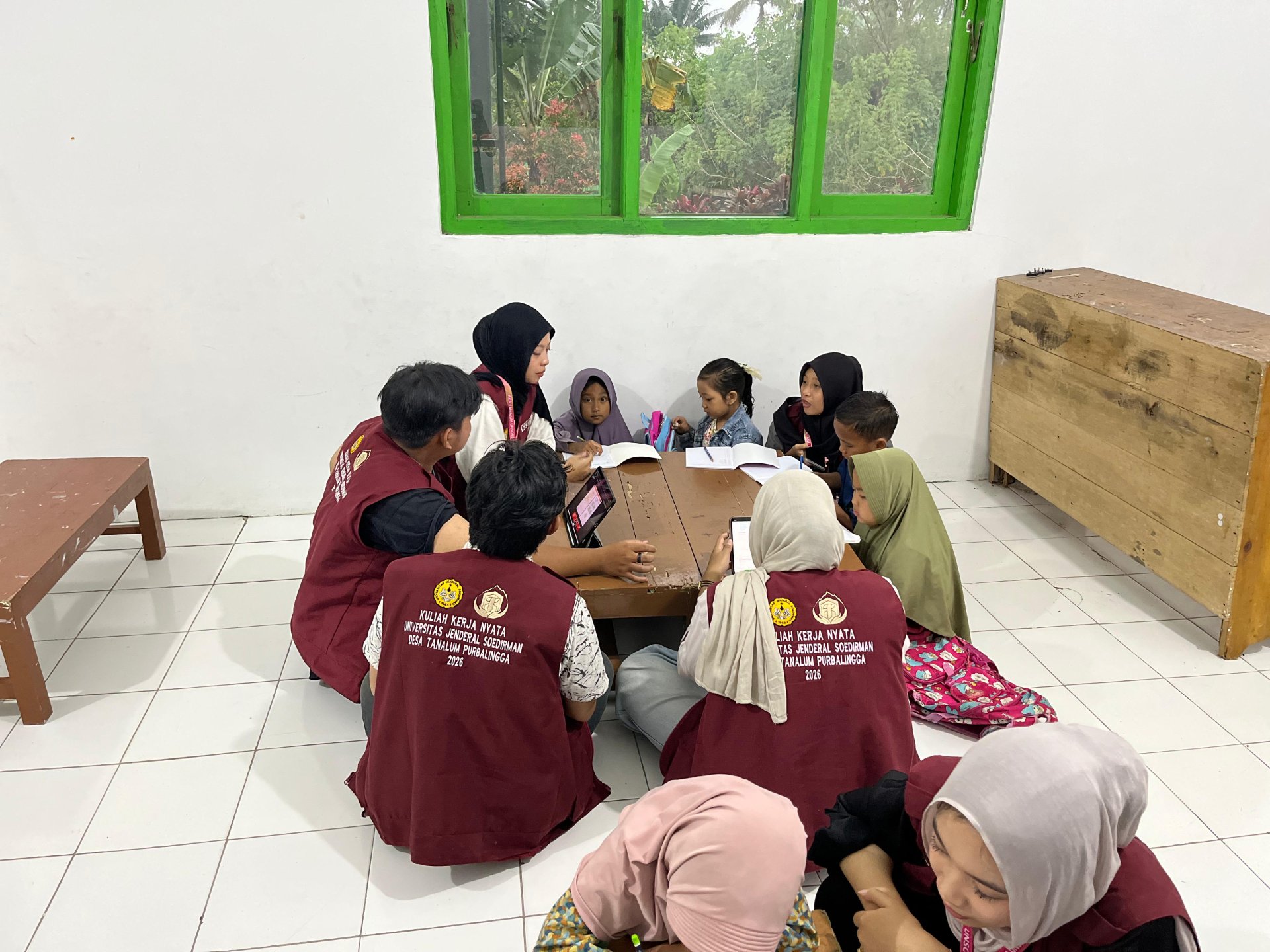 Bimbingan Belajar Kelas 1 dan 2