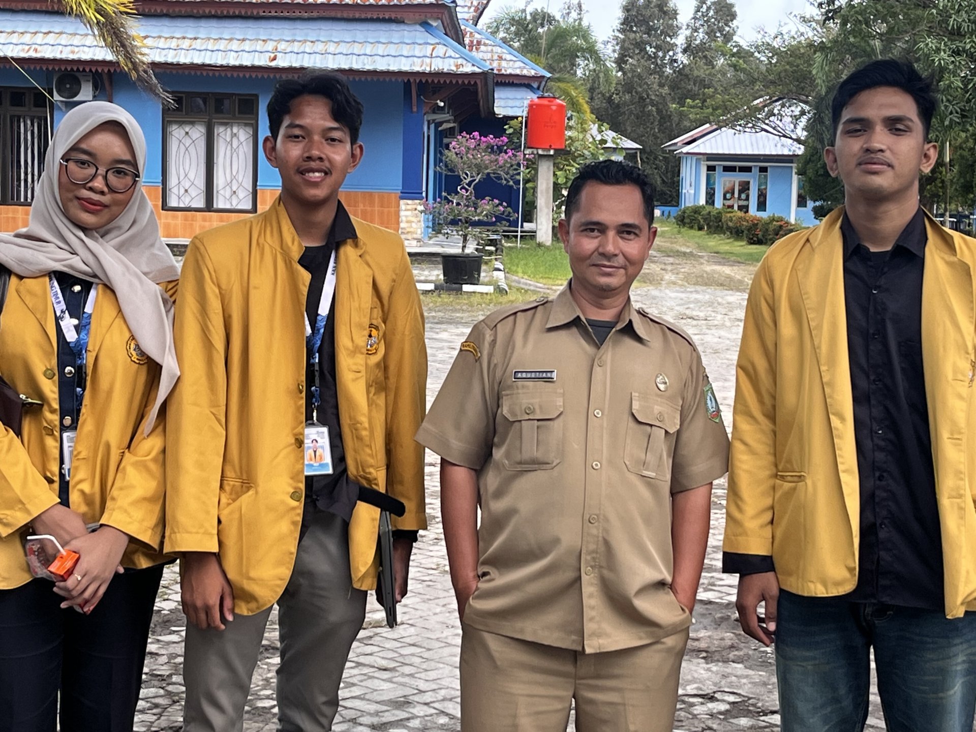 Diskusi dengan dinas pertanian dan ketahanan pangan serta dimas perikanan