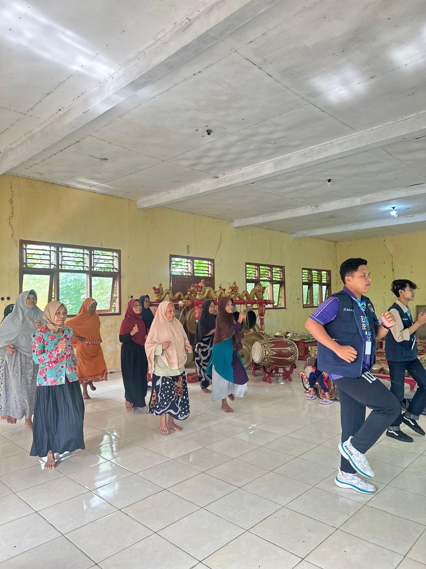 Proker posyandu pos 2 di pkd