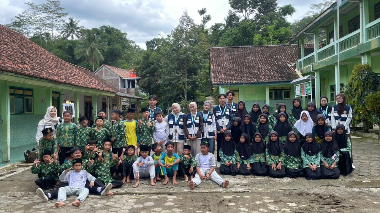 Sosialisasi PHBS di MI Al Fatah, Upaya Membentuk Generasi Sehat Sejak Dini