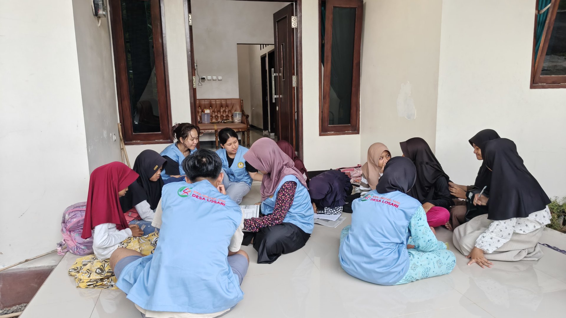 Bimbingan belajar untuk anak usia sekolah dasar