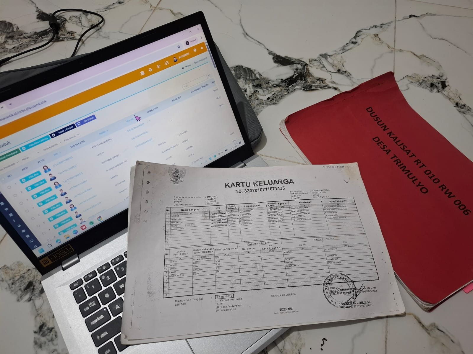 Penginputan data kependudukan