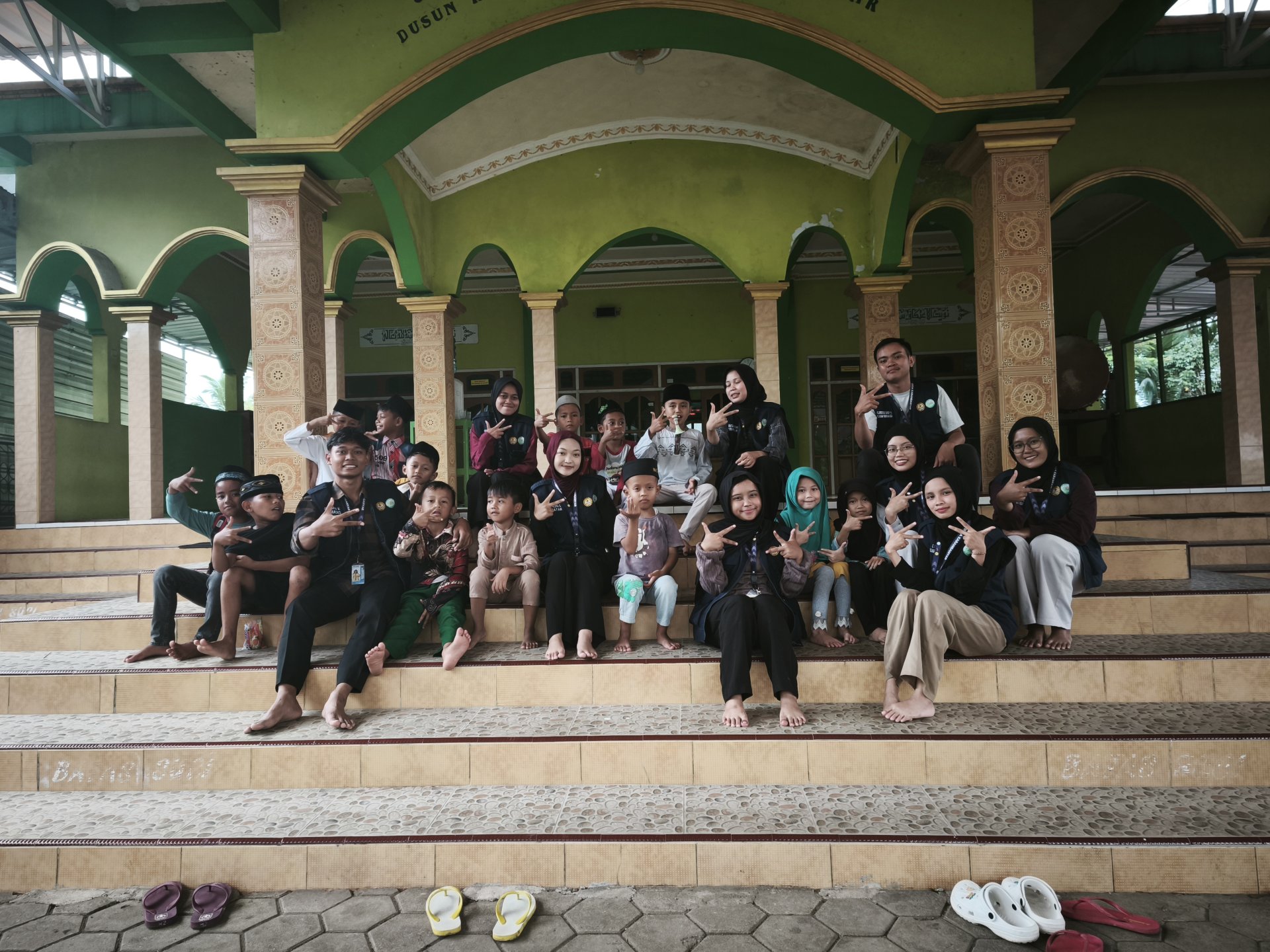 Bidang Pendidikan : Membantu Kegiatan di Taman Tulis Al-Qur'an