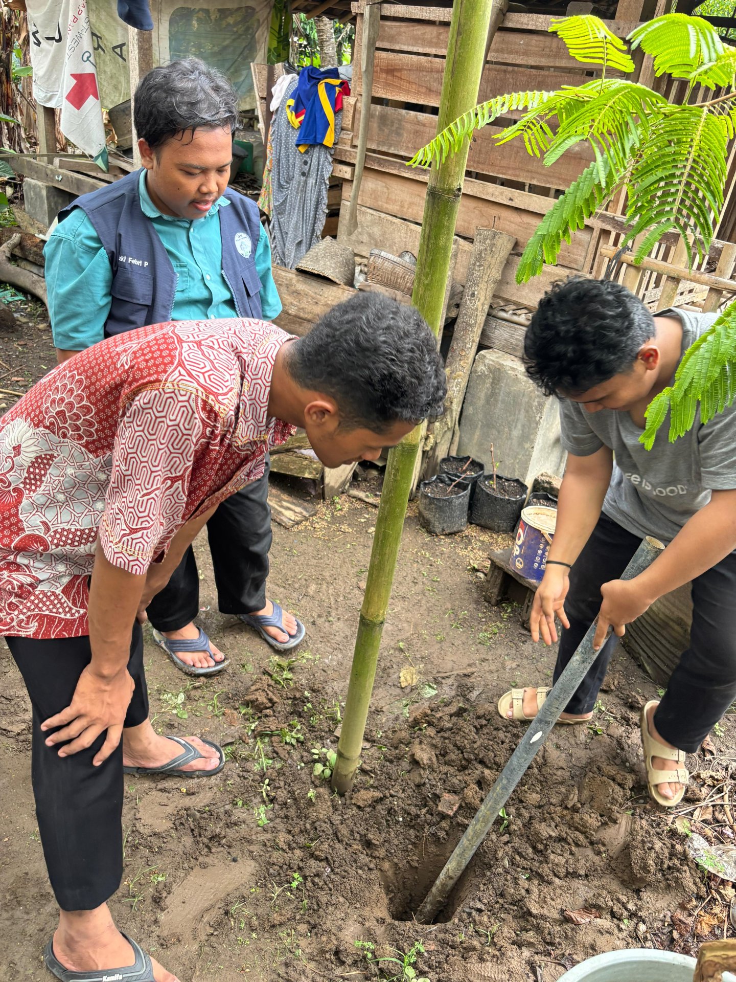 Posyandu Melati 7 dan Pemasangan Biopori
