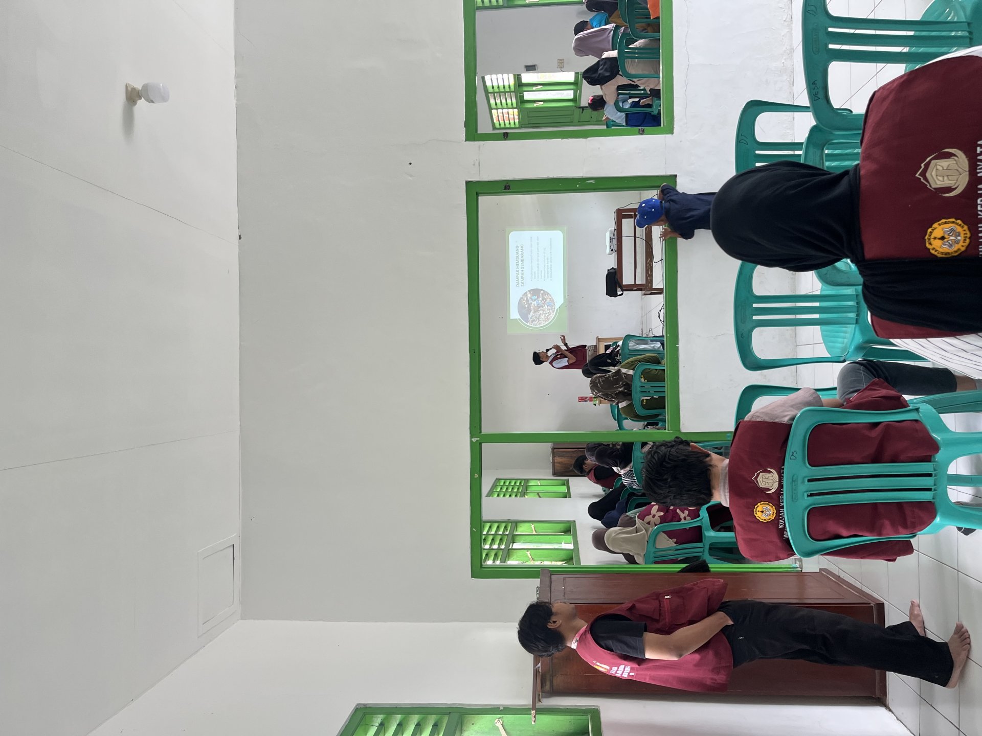 Sosialisasi Pengelolaan Sampah di Desa Wisata