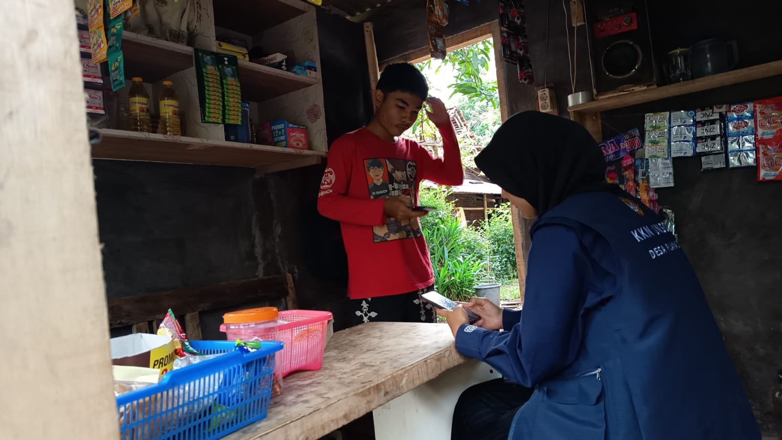 KKN HARI KE-8 : Pendataan UMKM Desa Plana dan Koordinasi Lapangan bersama UMKM